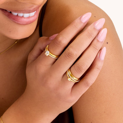 Fine Script Name Ring (Gold)