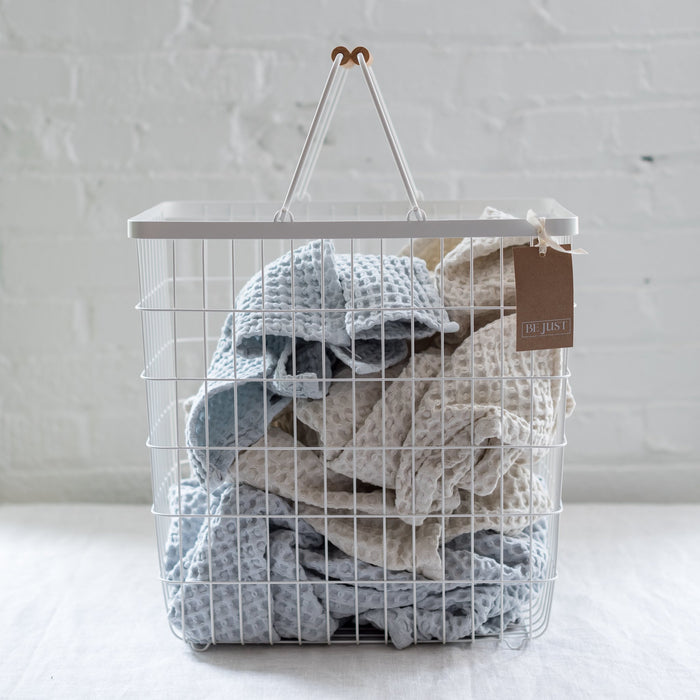wire laundry basket - yamazaki - laundry basket - tosca basket